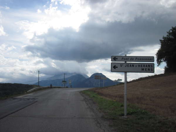 fichier 20150912_1335_001d1085_route_panneau_avant_carrefour-0.jpg