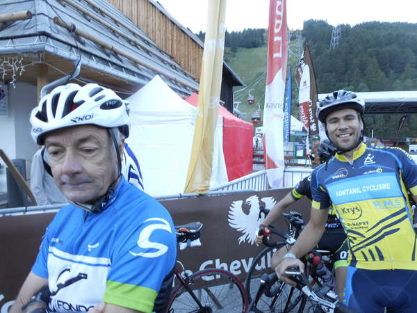 fichier 20160709_0629_010d1091_route_depart_philippe_scheffer_jeremy_arnaud-0.jpg