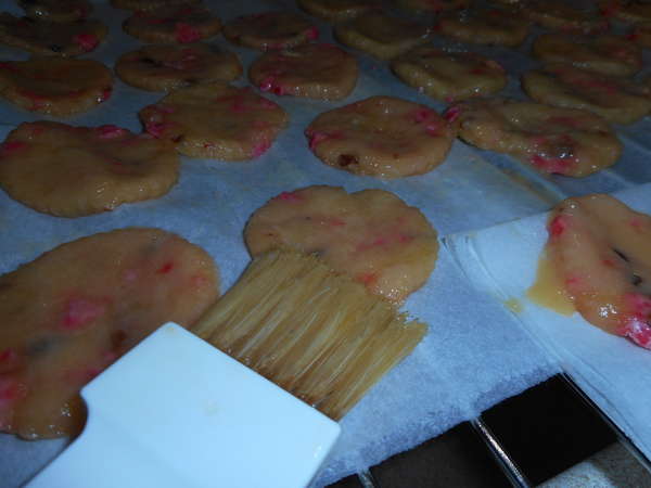 fichier 20160924_0303_002recette_sables_pralines_roses_utiliser_reste_jaunes_pour_faire_dorer-0.jpg