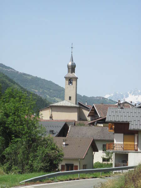 fichier 20140608_1130_002d1090_route_bellentre_eglise-0.jpg