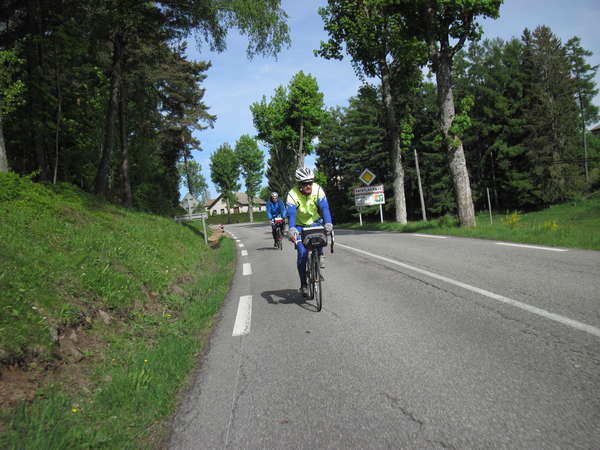 fichier 1000_20140525_0934_002d533_route_eric_francon_bernard_martin-collomb-0.jpg