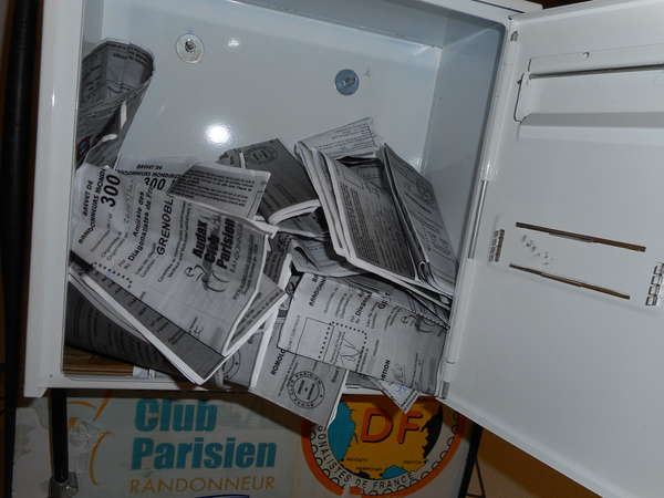 fichier 20170326_2349_brm_arrivee_grenoble_boite_aux_lettres-0.jpg