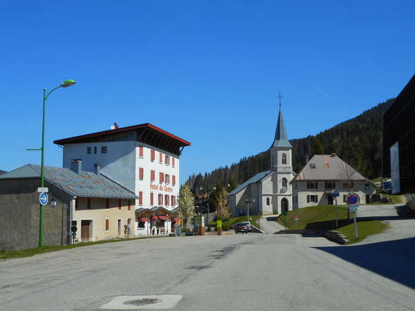 fichier 20170422_1224_002d991_route_lelex_eglise-0.jpg