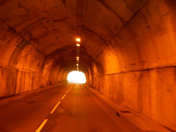fichier 20170408_1344_001d991_route_tunnel-0.jpg