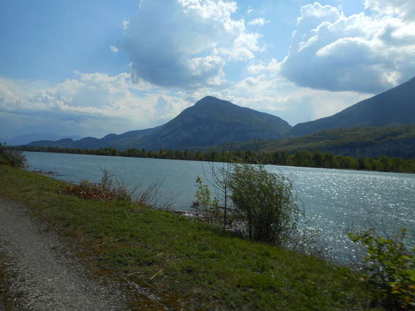 fichier 20170409_1514_pc_route_barrage_de_saint_egreve-0.jpg