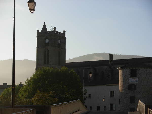 fichier 20111006_0850_001d585_route_lavoute_chilhac_eglise-0.jpg