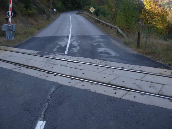 fichier 20111006_0952_001d585_route_voie_ferrer-0.jpg