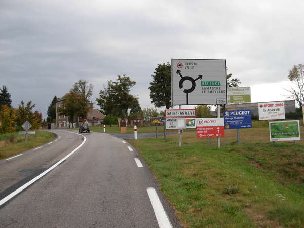 fichier 20111006_1737_001d15_route_saint_agreve_panneau-0.jpg