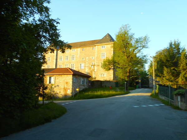 fichier 20170517_0653_cv_route_chateau_allieres-0.jpg