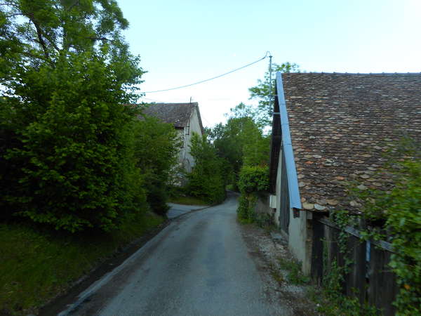 fichier 20170517_0755_003cv_route_les_jails-0.jpg