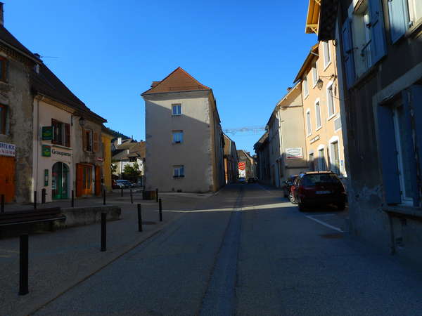 fichier 20170517_0830_001d1075_route_monestier_de_clermont-0.jpg