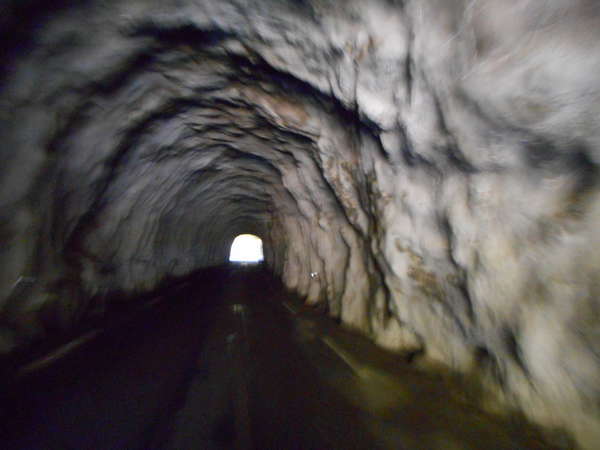 fichier 20170517_1247_001d539_route_tunnel-0.jpg