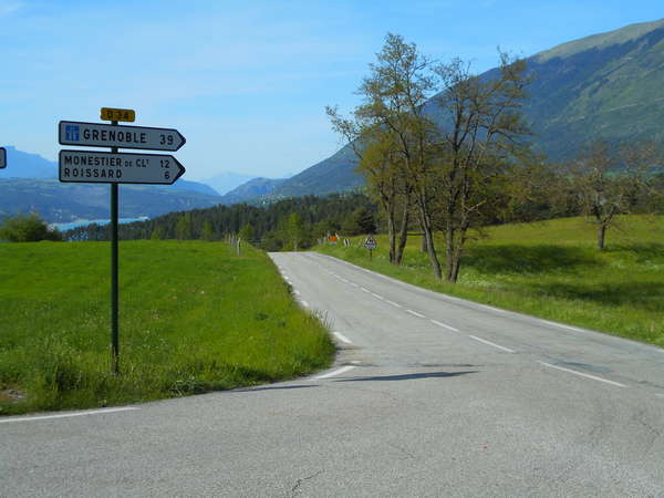 fichier 20170517_1712_002d34_route_carrefour_d34-0.jpg