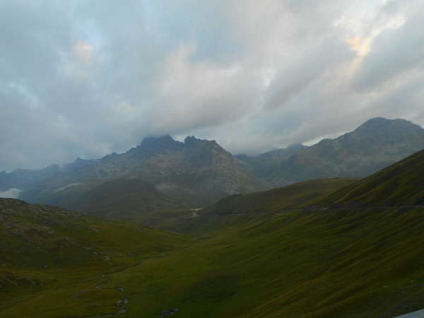 fichier 20170723_0621_001d526_route_vallee_de_eau_dolle_derriere_vue_aiguille_de_largentiere-0.jpg