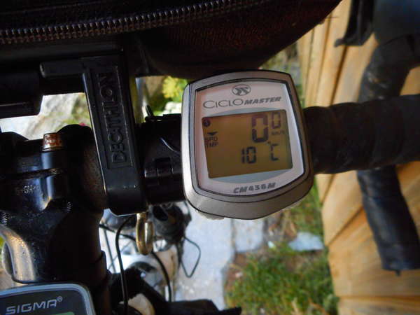 fichier 20170723_0633_003d526_route_col_de_la_croix_de_fer_compteur_temperature-0.jpg