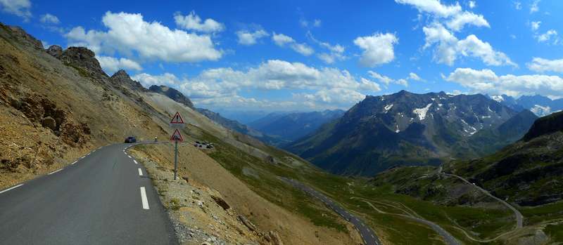 image 20170723_1456_002d902_route_col_du_galibier_vue_nord_pano02-g.jpg