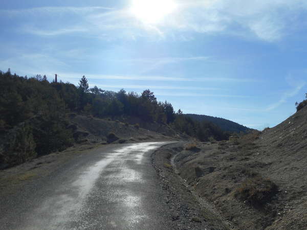 fichier 20150410_0927_001d28_route_col_de_la_haute_beaume-0.jpg