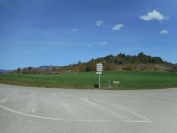 fichier 20150410_1354_d157_route_carrefour-0.jpg