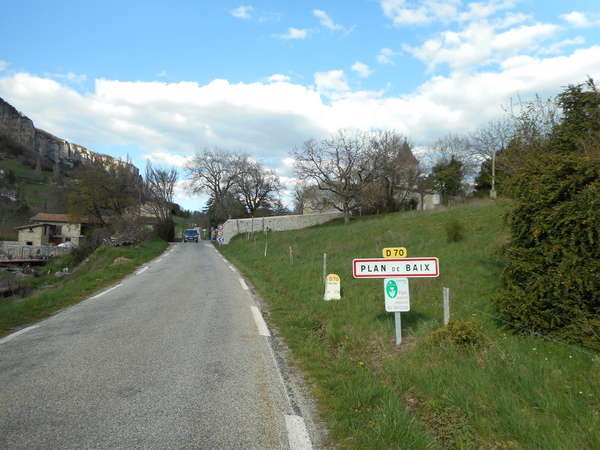 fichier 20150410_1637_d70_route_plan_de_baix_panneau-0.jpg