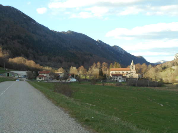 fichier 20150410_1733_003d70_route_leoncel_abbaye-0.jpg