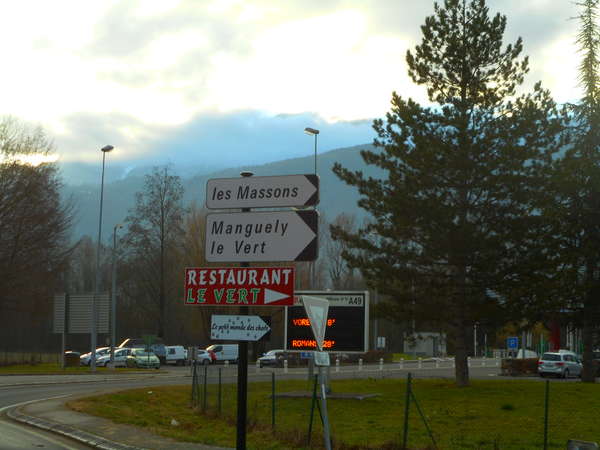 fichier 20180131_0910_cv_route_rond_point_panneau-0.jpg