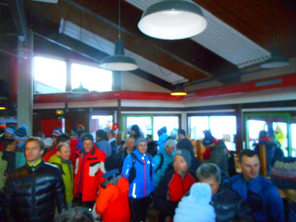 fichier 20180304_0733_transvercors_54k_plateau_beure_retrait_dossard-0.jpg