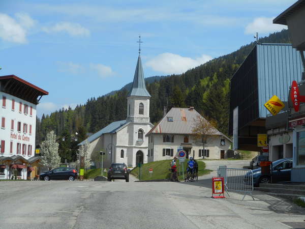 fichier 20180428_1235_d991_route_lelex_eglise-0.jpg