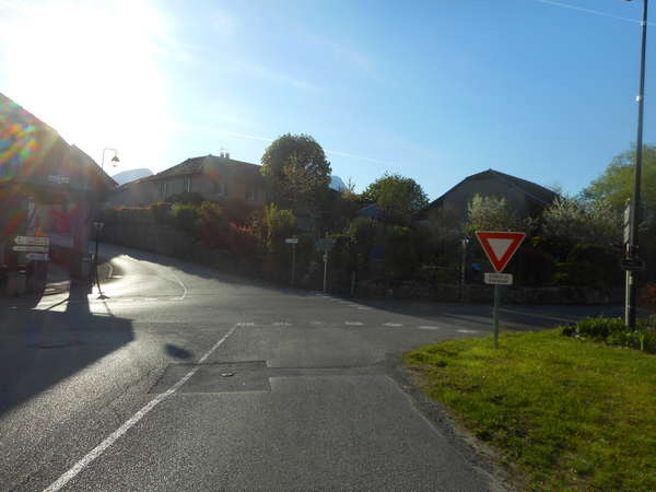 fichier 20180418_0825_004d37_route_massignieu_de_rives-0.jpg