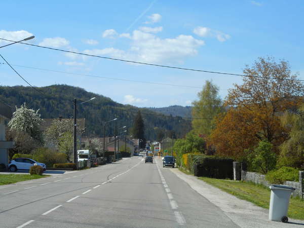 fichier 20180418_1516_004d436_route_vaux_les_saint_claude-0.jpg