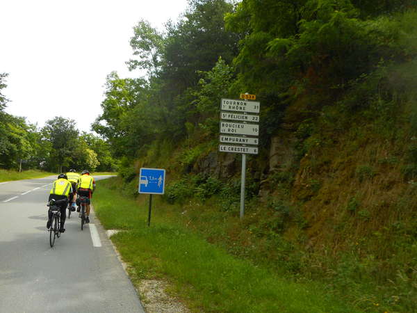 fichier 20180617_1122_001d534_route_panneau_laurent_sussan_dominique_thomas-0.jpg