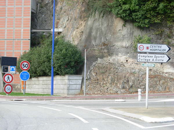 fichier 20111005_0845_d51_route_saint_vallier_suivre_itineraire_velo-0.jpg