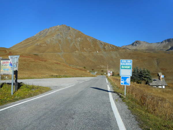 fichier 20181004_0958_100d902_route_panneau_col_galibier_ouvert-0.jpg