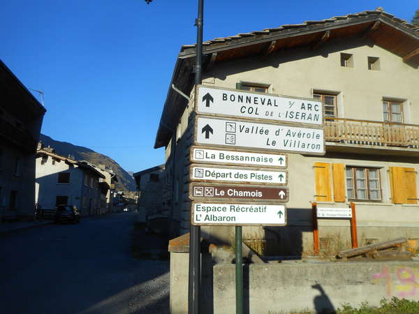 fichier 20181004_1753_001d902_route_bessans_panneau-0.jpg