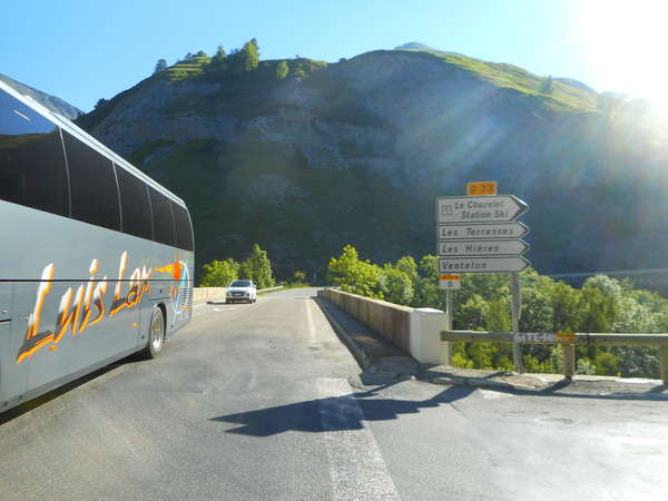 fichier 20180627_0917_d1091_route_panneau_croisement-0.jpg