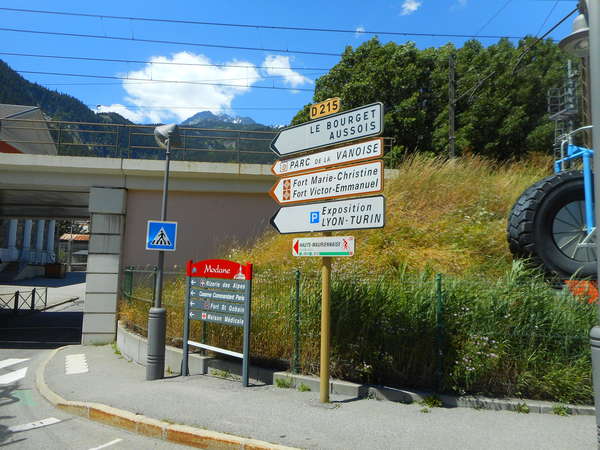fichier 20180627_1422_001d215_route_modane_panneau_vers_aussois-0.jpg