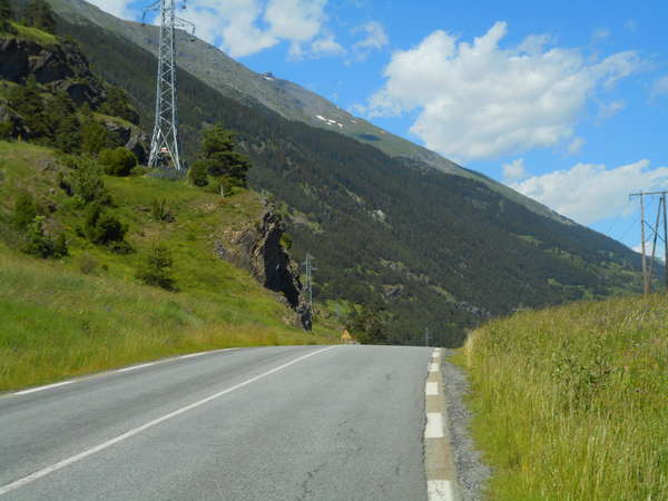 fichier 20180627_1619_001d1006_route_fin_de_montee_apres_termignon-0.jpg