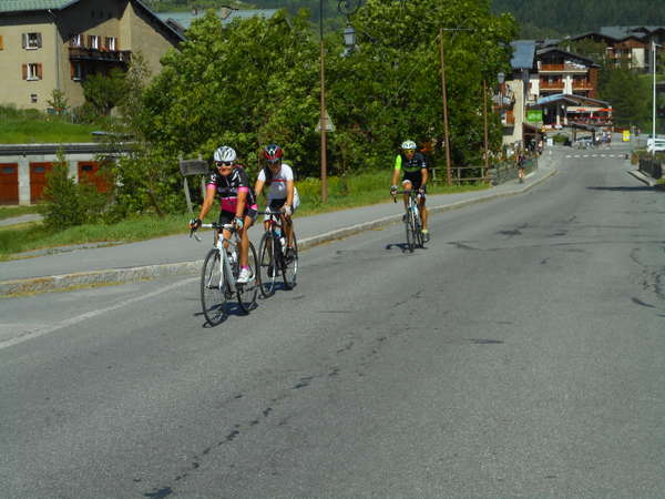 fichier 20180627_1638_003d902_route_lans_le_villard_cyclo_descente-0.jpg