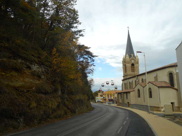 fichier 20181111_1242_001d101_route_chateauneuf_sur_isere_eglise-0.jpg