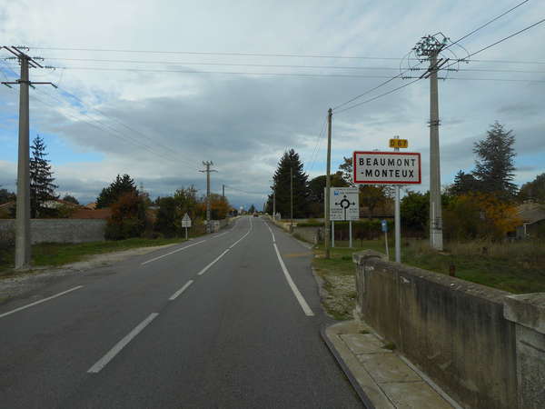 fichier 20181111_1245_001d67_route_beaumont-monteux_panneau-0.jpg