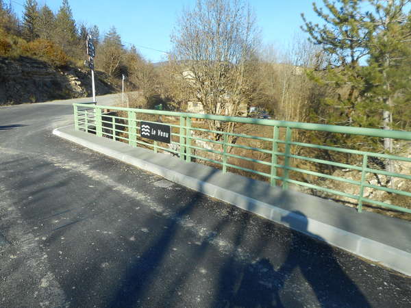 fichier 20190227_1606_002d159_route_chateau_aulan_pont_venu-0.jpg