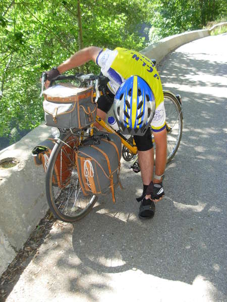 fichier 20090628_1045_001d213_route_jean-claude_loire_retire_jambiere-0.jpg
